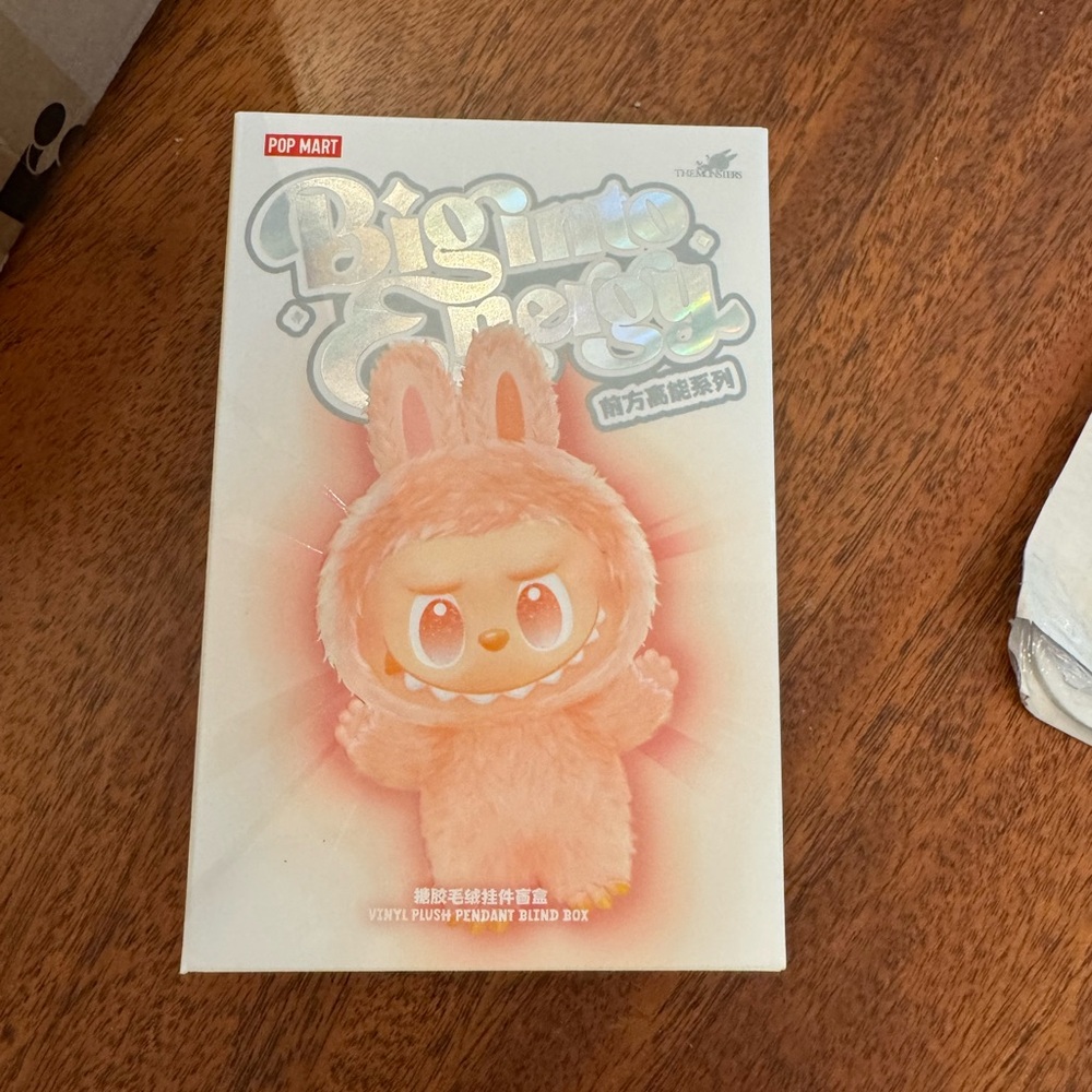 Labubu Big Into Energy - Happiness